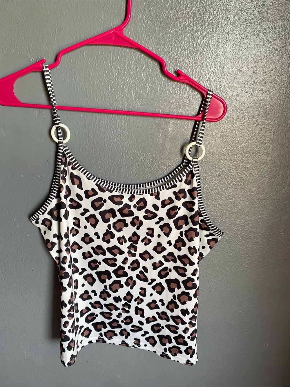 Leopard Print Tank Top with Ring Details